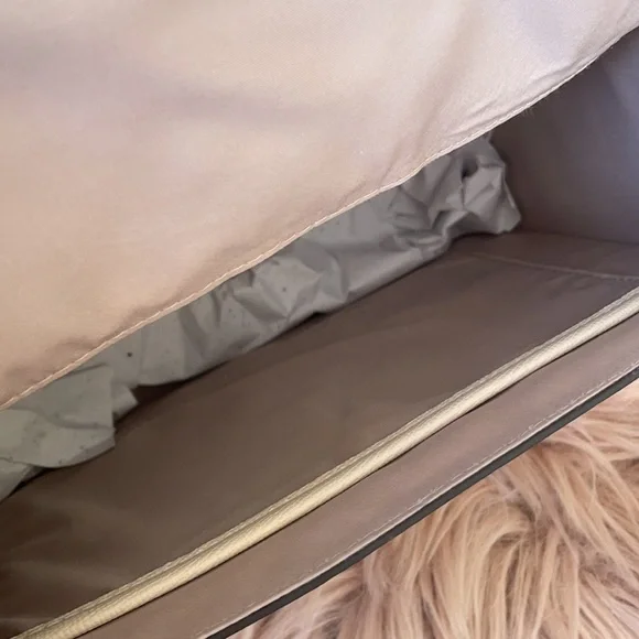 Dusty Pink Shoulder Bag ๐ผ - Picture 7 of 11